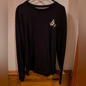 Black volcom long sleeve graphic shirt size xs women